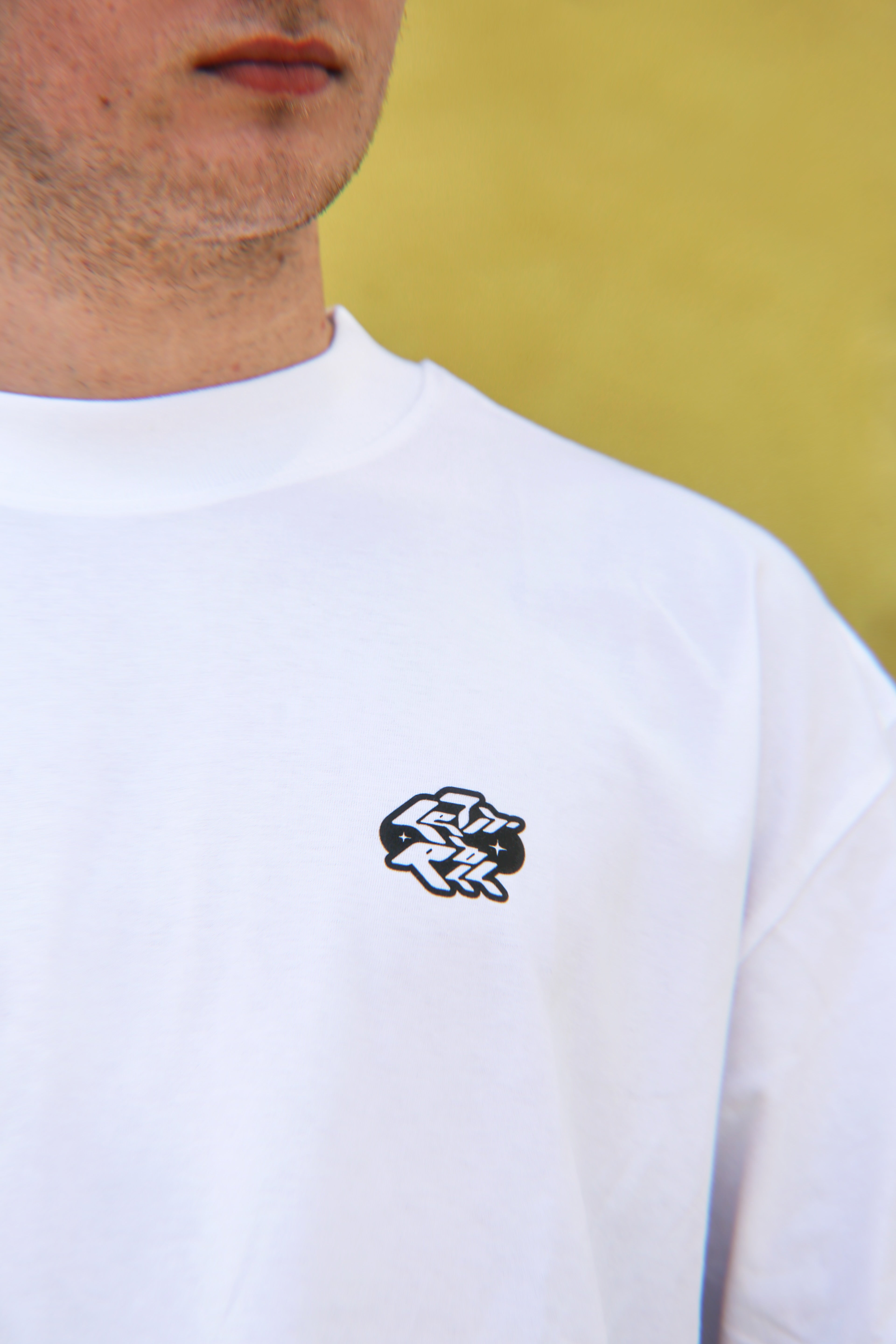 LETITROLL T-shirt DNB Family White