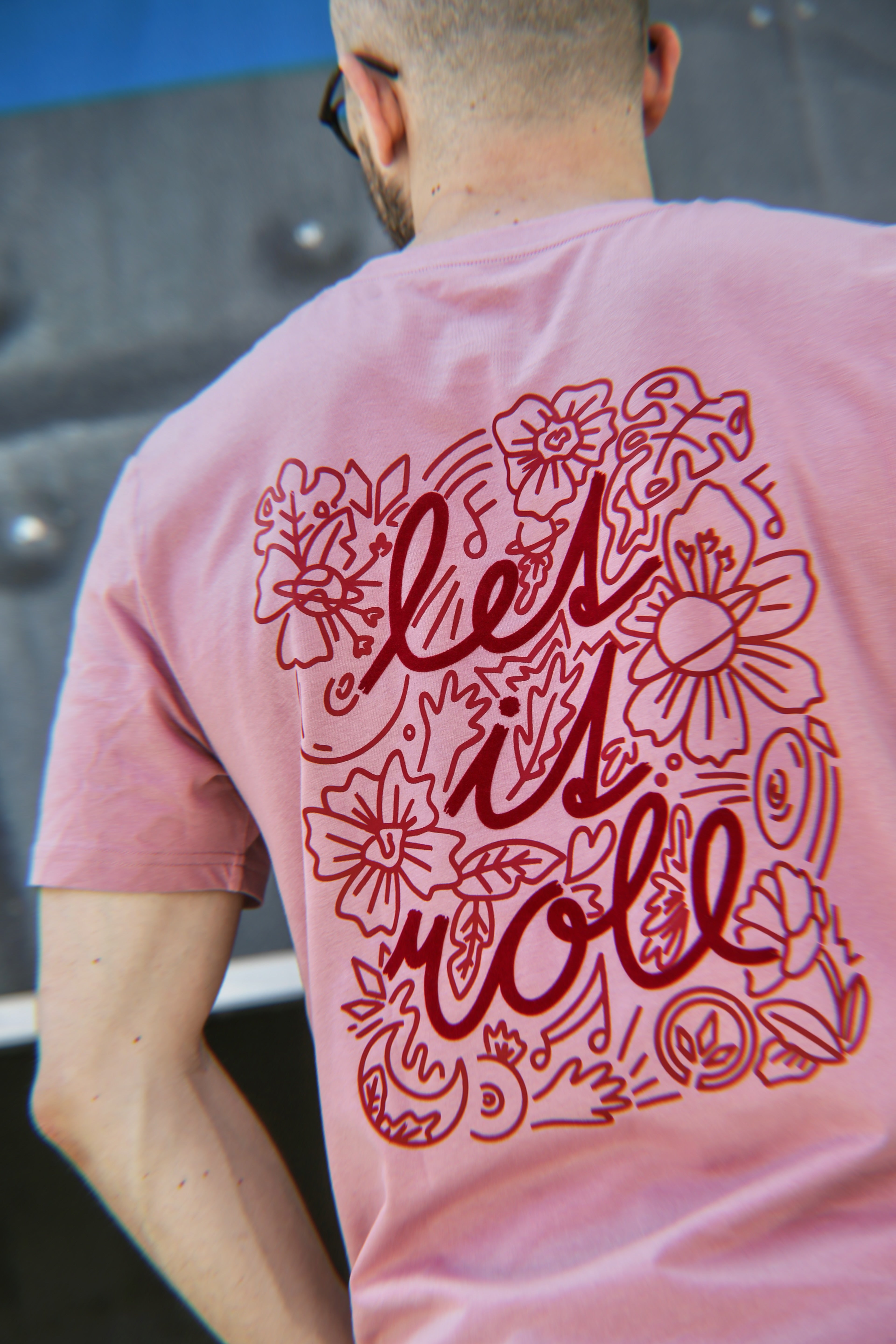 LETITROLL T-shirt Flower Flock Black