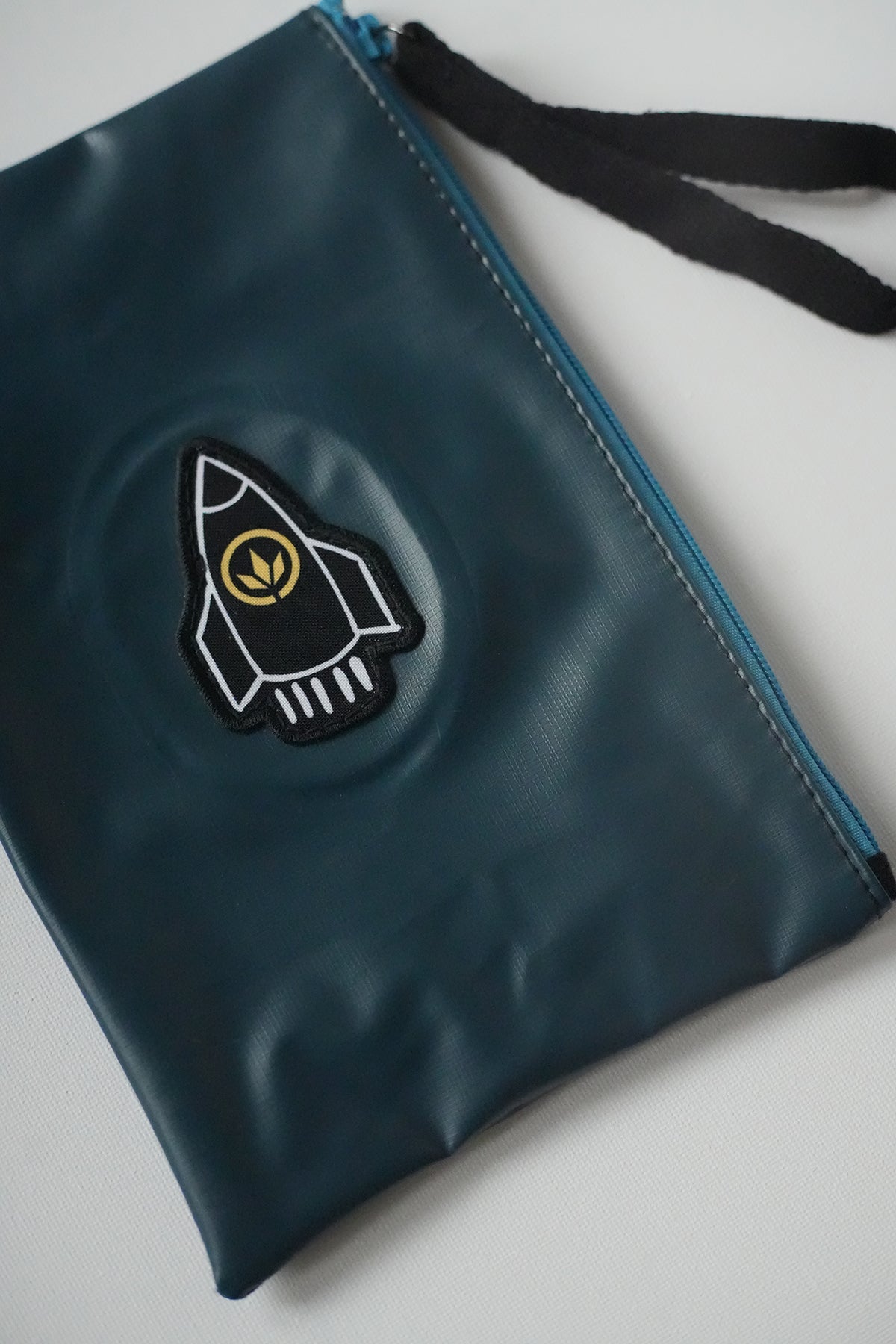 LETITROLL Fanny Pack Grey and Light Pink