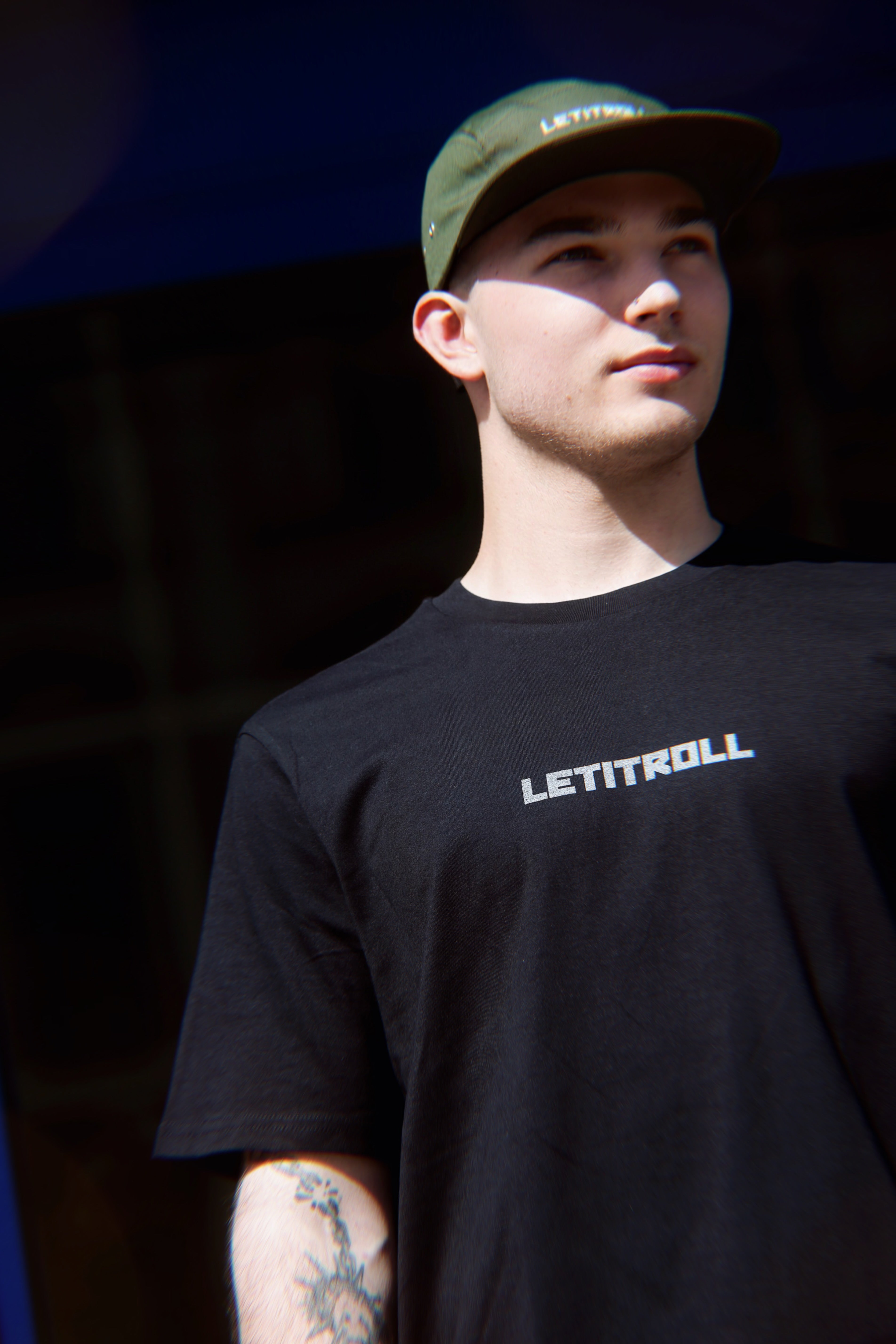 LETITROLL triko Lake Black PRE-ORDER
