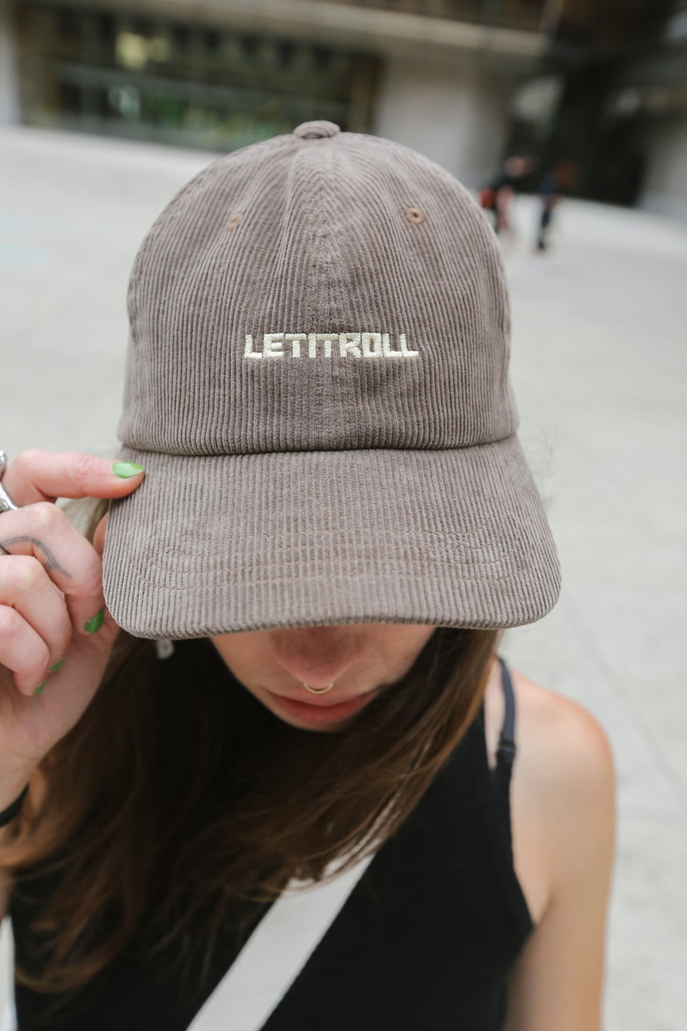 LETITROLL HIPSTER CORDUROY CAP BROWN