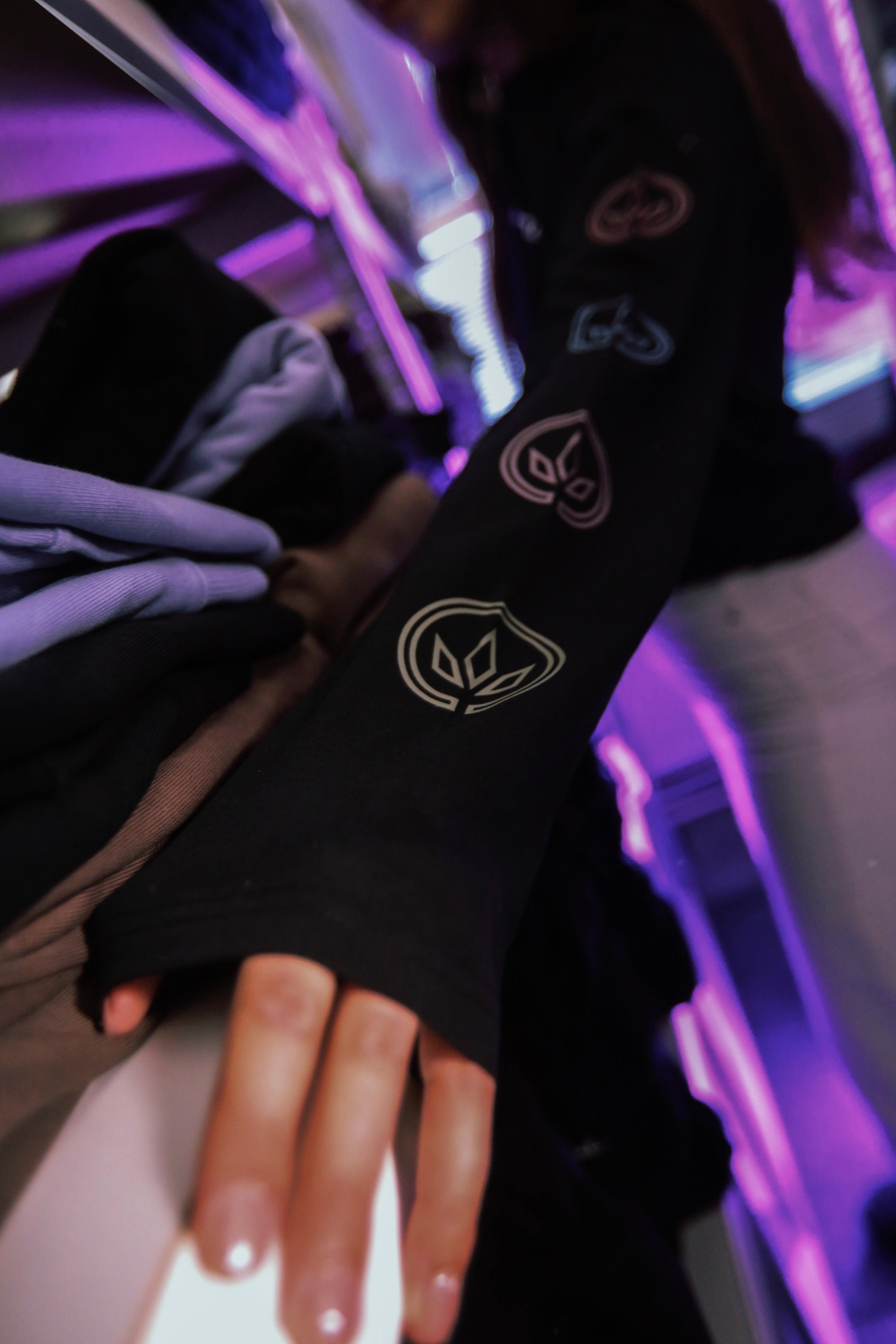 LETITROLL černé triko s dlouhým rukávem / Immortality Edition