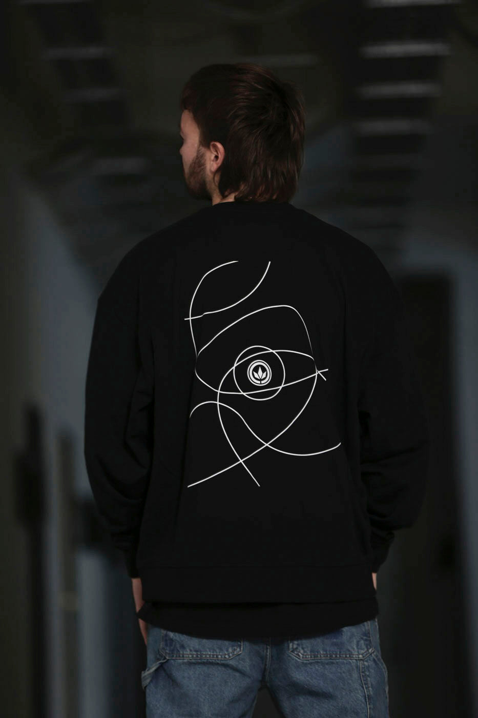 LETITROLL Orbith Crewneck Sweatshirt Black