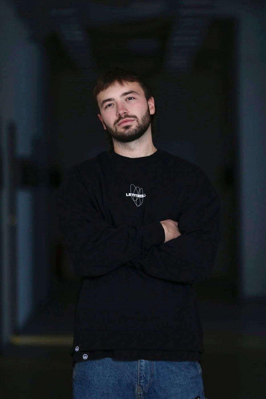 LETITROLL Orbith Crewneck Sweatshirt Black