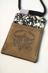 Upcycle taška na mobil LETITROLL x Ultravagant / č. 5