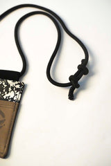 Upcycle taška na mobil LETITROLL x Ultravagant / č. 5